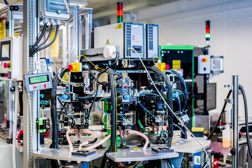 تطوير أنظمة التحكم الصناعي